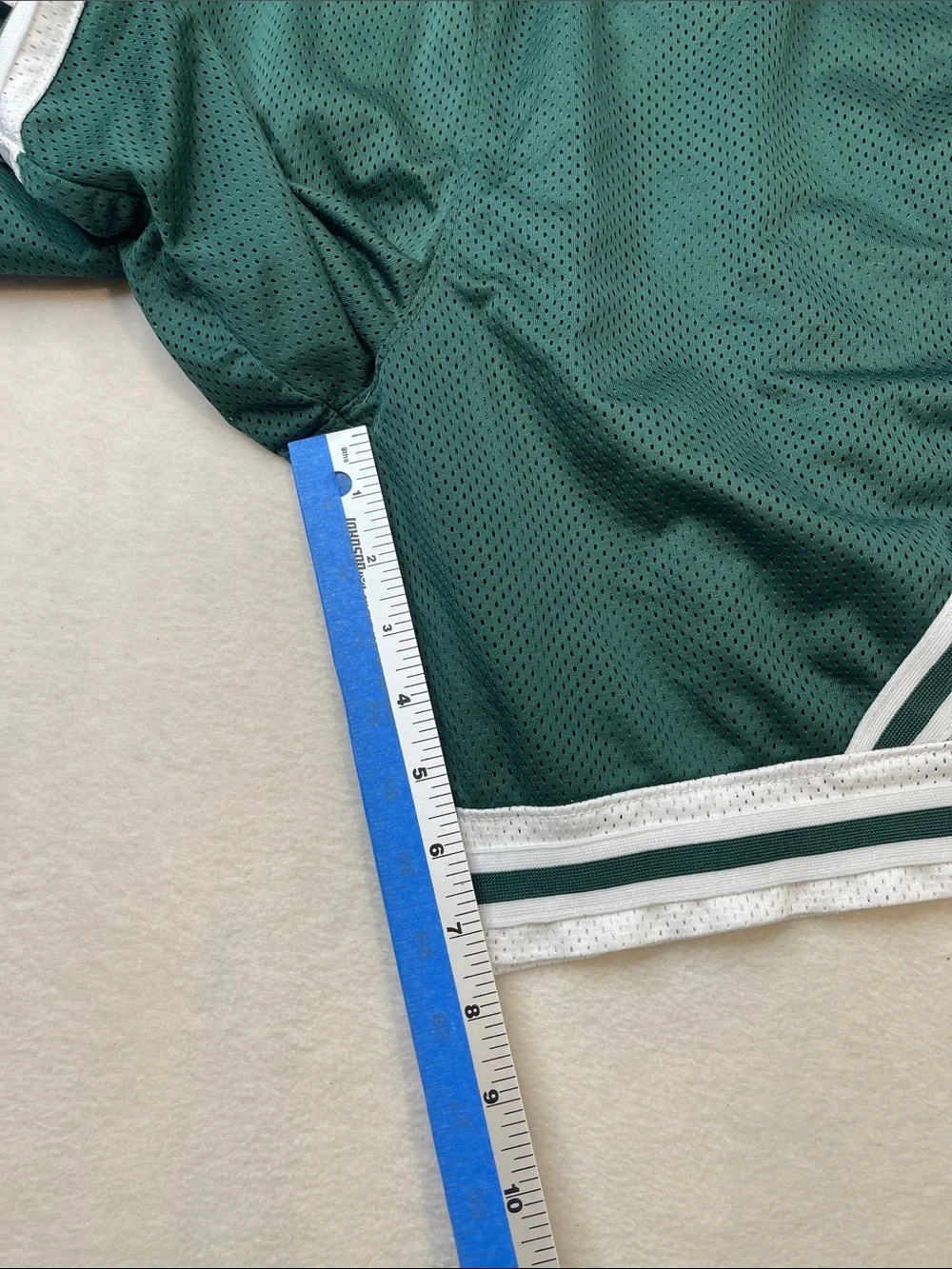 NBA Dark Green Mesh LINED Basketball Shorts with White Trim MENS SIZE M